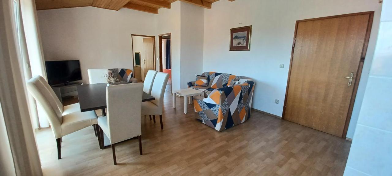 Apartments&rooms Mila Appartement *