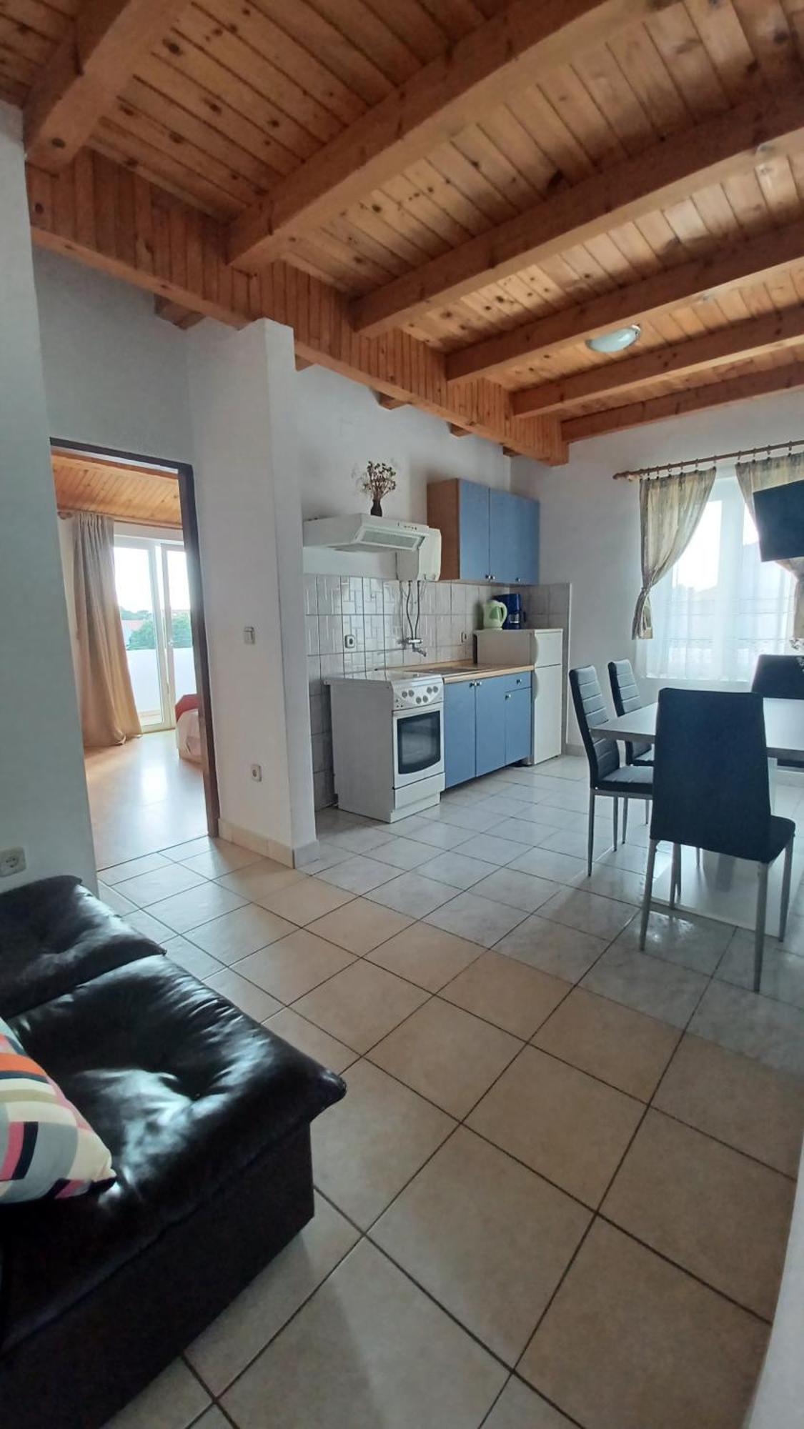 Apartments&rooms Mila * Banjol