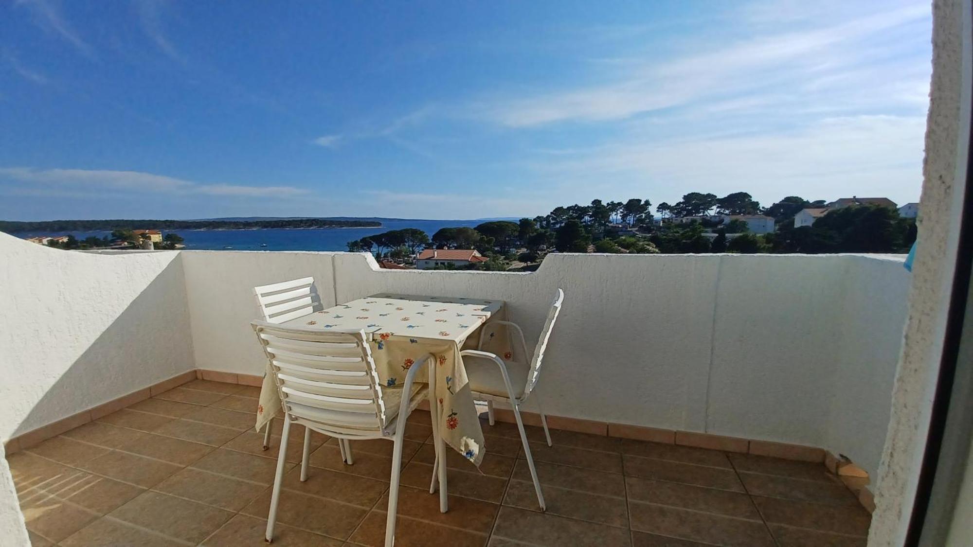 Apartments&rooms Mila Appartement
